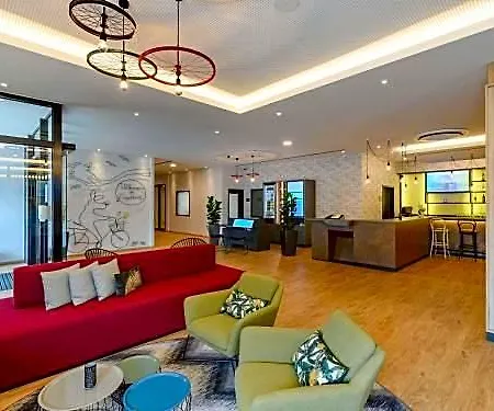Ibis Styles 3*